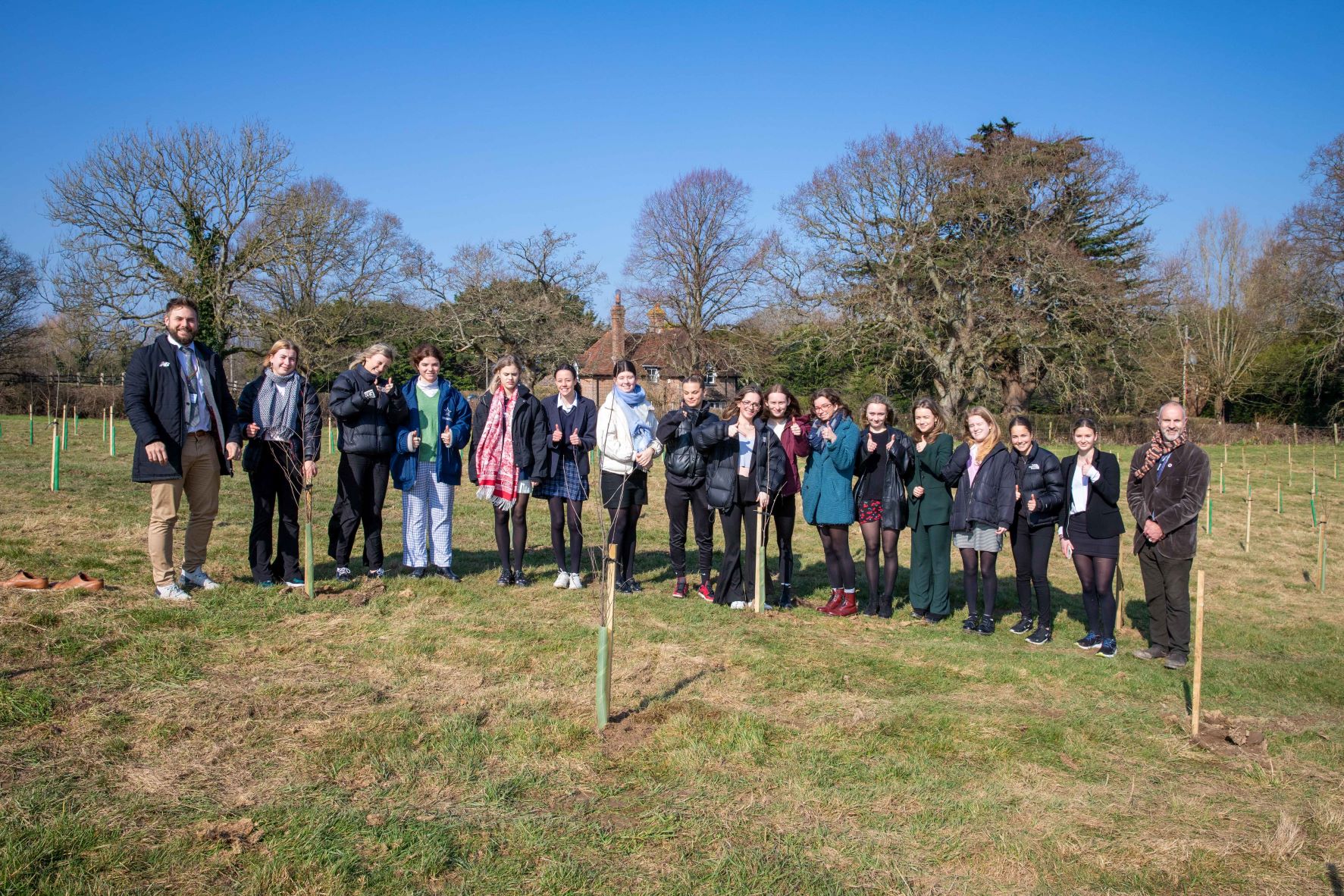 https://www.eastsussexconservatives.org.uk/news/it-was-back-school-east-sussex-county-councillor-nick-bennett-who-visited-sixth-form-bedes